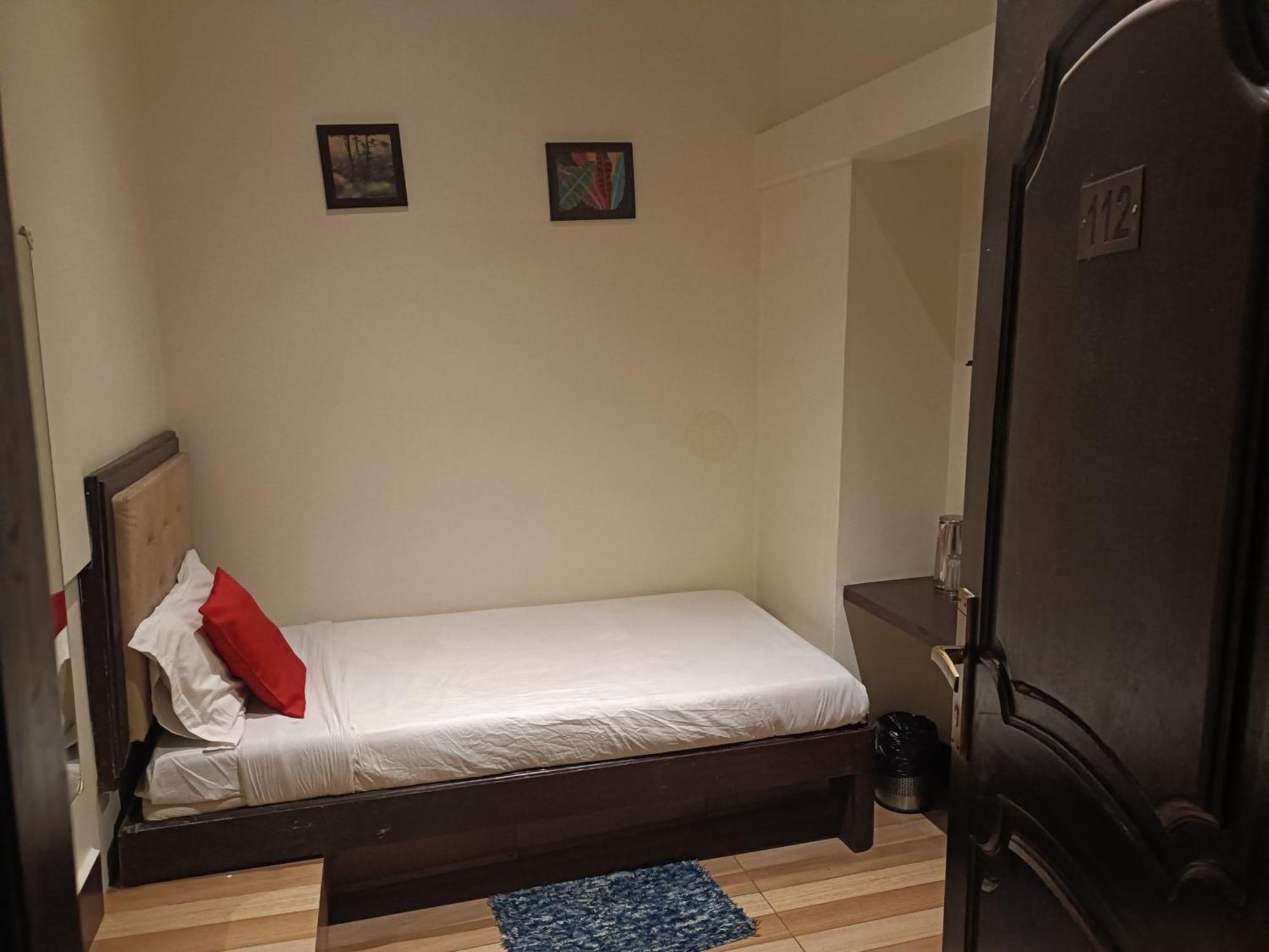 Hotel Serene 실롱 외부 사진